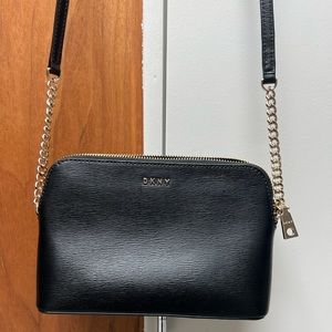 Dkny dome crossbody